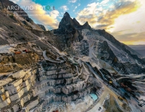 Panoramica da drone della Cave di Marmo_Cave Michelangelo_A498C043-A3A6-49C2-B69B-4227519FBF26