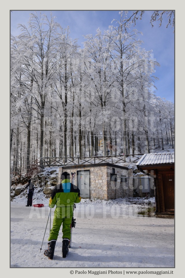 Sciatore-solitario-a-Cerreto-Laghi-Apennino-Tosco-Emiliano-Paolo-Maggiani-Photos-D61018P_MAG8030